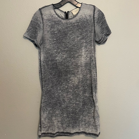 Alice + Olivia Floral Air Stefan Dress - Picture 5 of 10